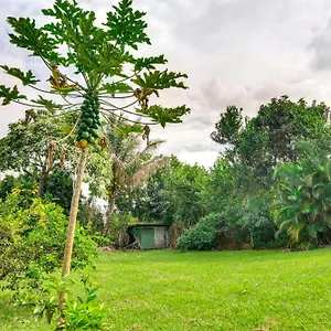  Holiday home Charming Historic House Minutes To Beach!