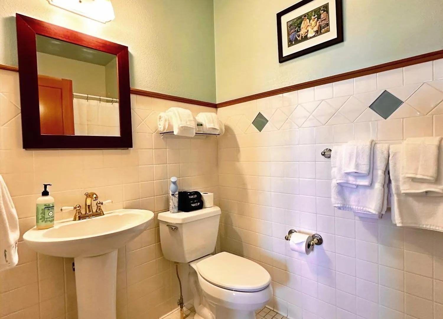 Hilo Town Inn